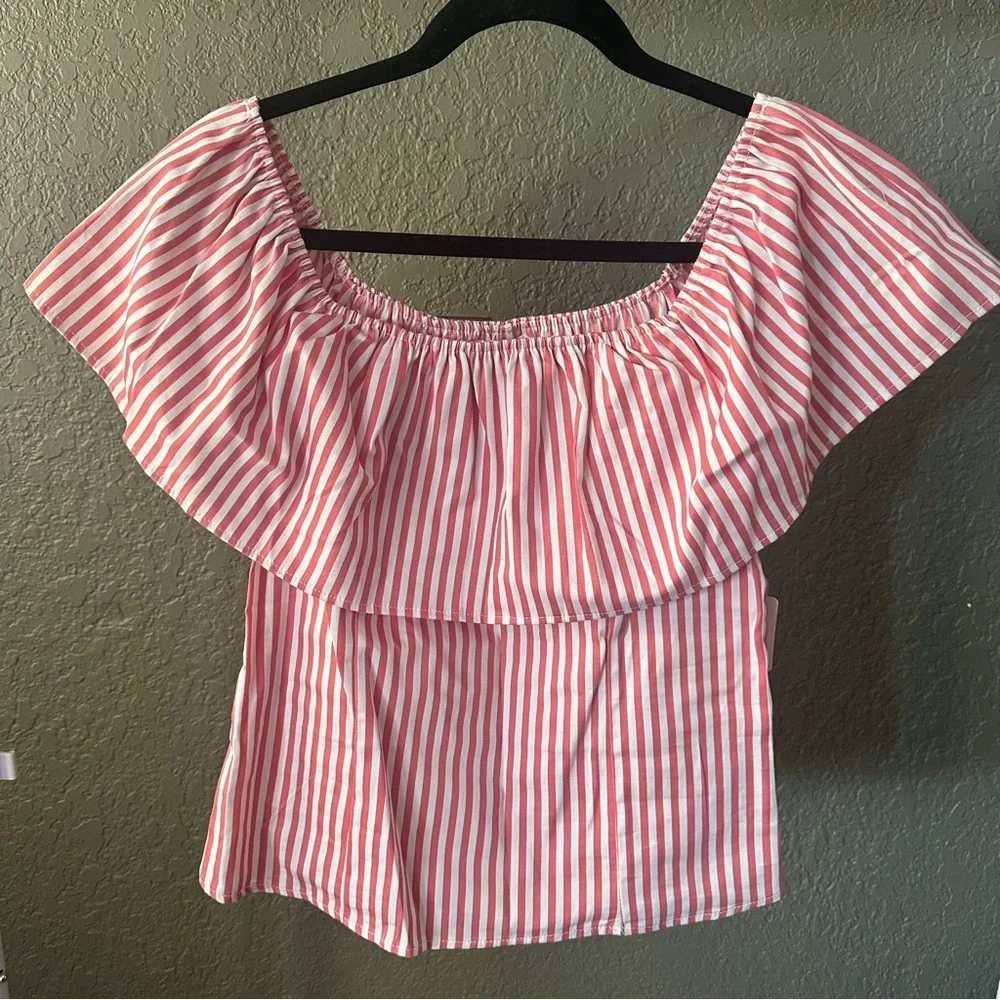 Striped top - Picture 1 of 3
